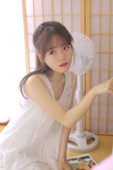 吸奶电影